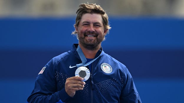 USA's Brady Ellison scores silver in men's archery