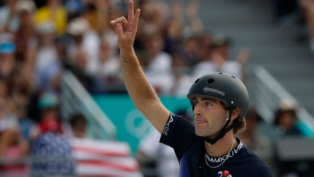 USA’s Tom Schaar lands silver medal in men’s skateboarding park final