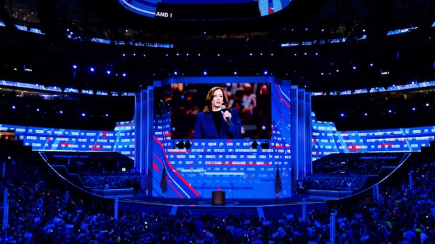 El Vicepresidente Harris se dirige al DNC tras la votación de los delegados