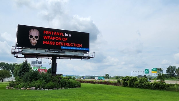 Anti-fentanyl billboards hit Chicago during DNC