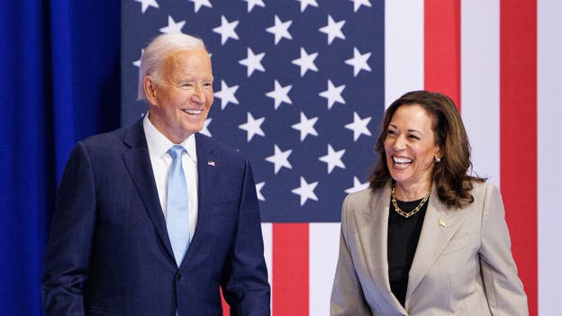 Biden walks through Democratic National Convention ahead of primetime speech