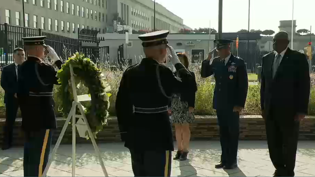 US military leaders pay respects to 9/11 victims at Pentagon