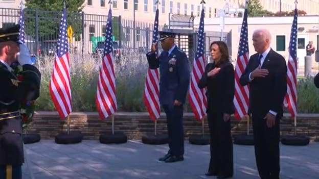 Biden, Harris y Austin participan en la ceremonia de colocación de coronas en el Pentágono