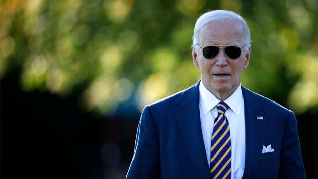 Biden says men who vote for Trump are making a 'mistake'