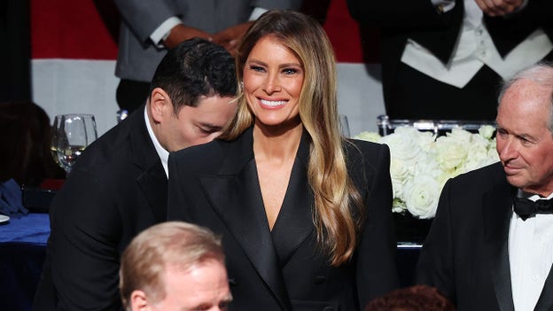 Crowd goes wild as Elon Musk introduces Melania Trump at Madison Square Garden