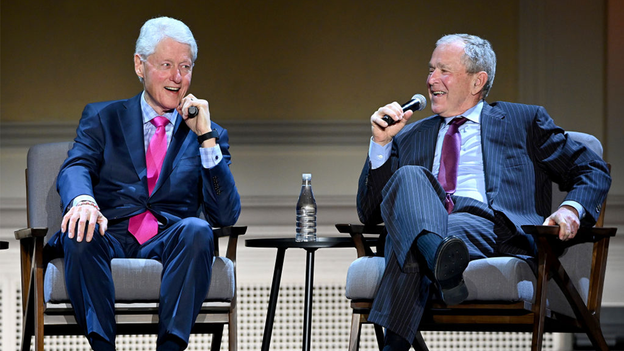 Bill Clinton defends George W. Bush's decision not to endorse presidential candidate