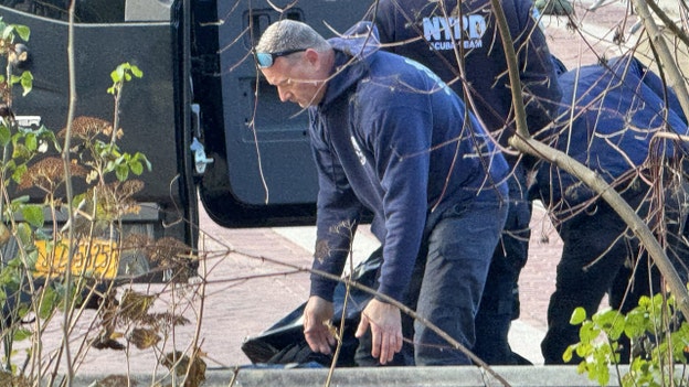 NYPD officers scour Atlanta as hunt for UnitedHealthcare CEO Brian Thompson's killer continues