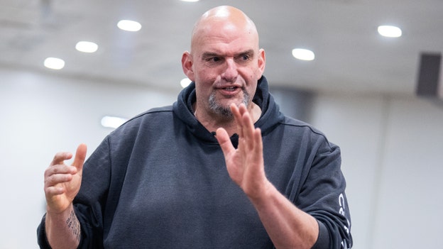 El senador John Fetterman califica de "s--tty" las tomas sobre el asesinato de CEO : "Ejecución pública".