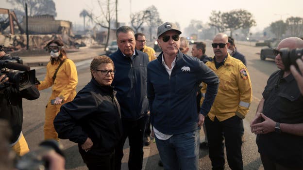 Newsom defends fire response with fact-check site linking to Dem Party fundraising platform