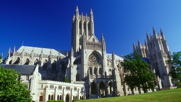 Trump attends prayer service at National Cathedral