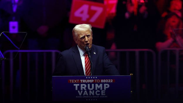 President Trump speaks at second inaugural ball of the night