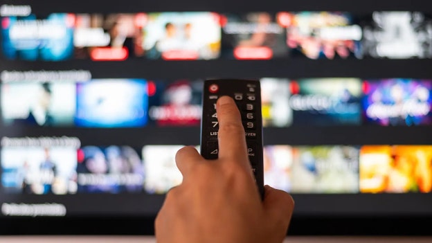 How has streaming Oscar-nominated movies online changed the Academy Awards?