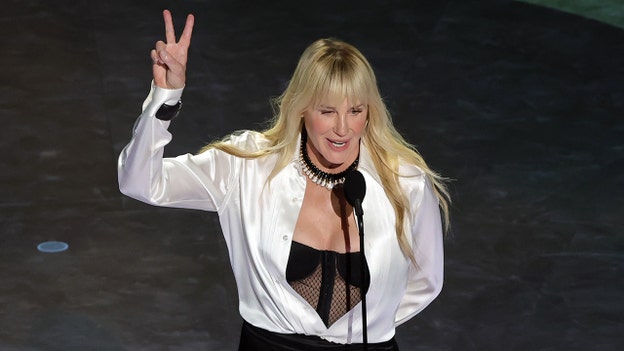 'Kill Bill' star Daryl Hannah makes Ukraine political statement at 2025 Oscars