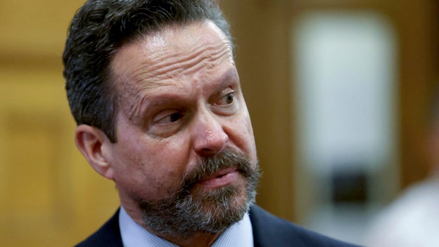 Police sergeant analyzes Karen Read's texts with Brian Higgins on witness stand
