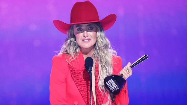 Lainey Wilson won entertainer of the year in 2024