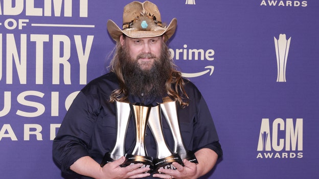 Male artist of the year: Who was nominated?