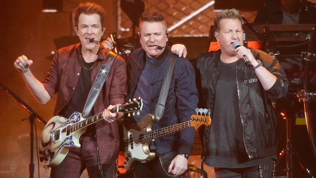 Rascal Flatts says everyone is welcome in country music, performs with the Backstreet Boys