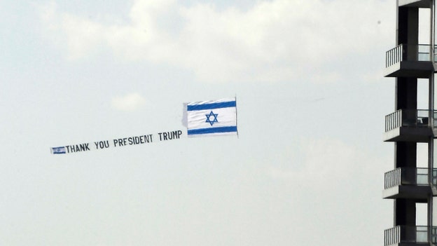 Trump receives airborne thank you message over Hudson River for Iran operation