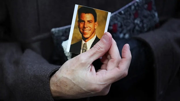 Why there won’t be real-time updates from the Menendez parole hearings