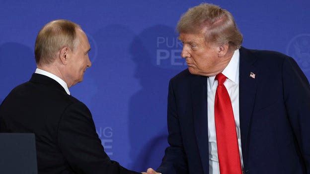 Trump nói ông sẽ gọi điện cho Putin sau cuộc gặp với Zelenskyy