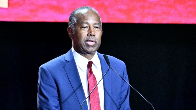 Ben Carson honors Charlie Kirk, urges revival and courage at memorial