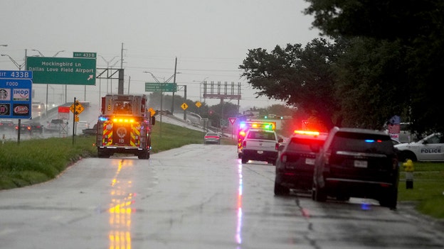 White House demands Democrats stop 'demonizing' ICE after deadly Dallas attack