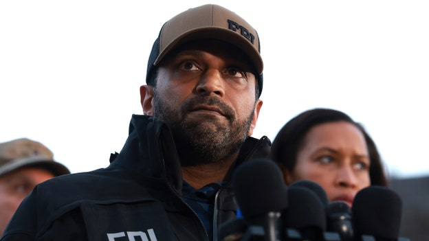 FBI aclara que hay guardias en estado crítico tras el tiroteo en Washington D. C., y la policía proporciona una cronología de los hechos.