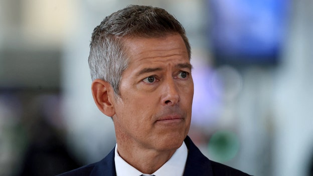 Air traffic controllers set to miss their second paycheck, Duffy says