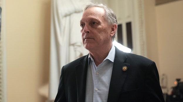 Republican Rep. Andy Biggs reacts to Mamdani win by telling NYC, 'You've made your bed'