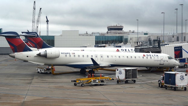 Charlotte's airport says it ‘experienced staffing constraints’ in air traffic control tower
