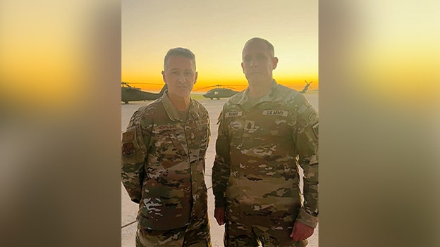 Los principales líderes de la Guardia Nacional regresan a Washington D. C. tras su viaje de Acción de Gracias para apoyar a sus compañeros guardias.