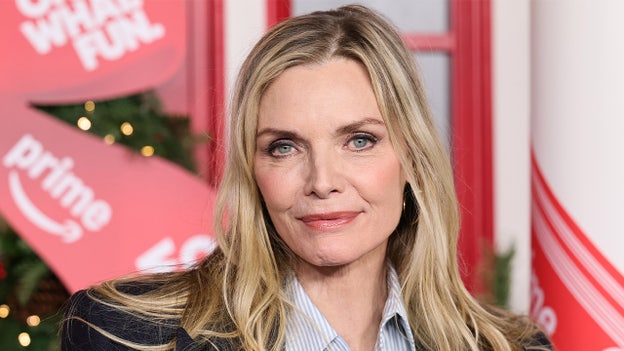 Michelle Pfeiffer pays tribute to Rob and Michele Reiner after their 'beyond horrific' deaths