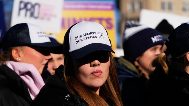 Kagan points to lack of female chess grandmasters during West Virginia v BPJ oral arguments