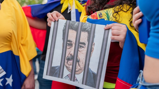 14 journalists detained as Venezuela moves to quash support of leader’s removal