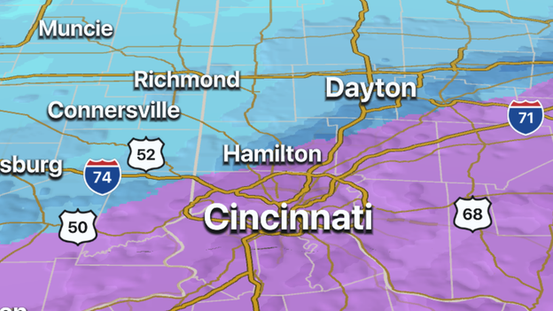 FOX Weather 3D Radar tracking mixed precipitation over Cincinnati