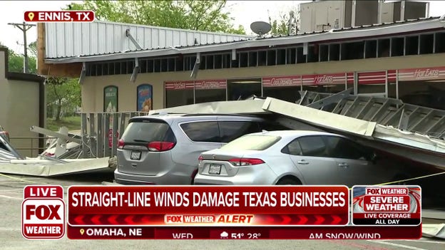 Straight-line winds cause damage to multiple businesses in Ennis, Texas