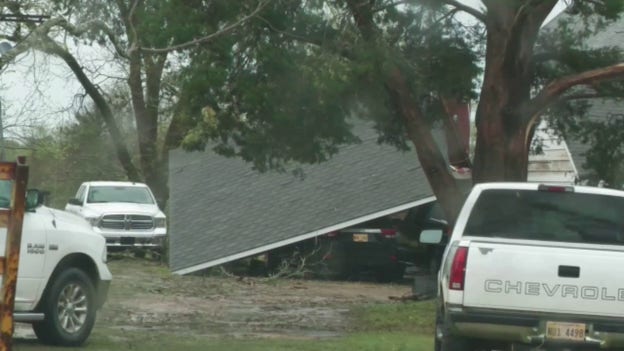 Watch: Severe storms bring widespread damage across Newton, Mississippi