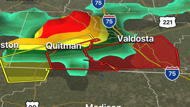 Supercell approaching I-75 south of Valdosta, GA