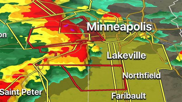 Dangerous storms move into Minneapolis metro