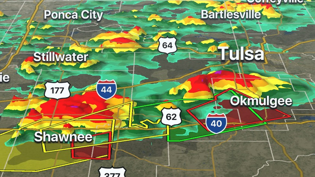 FOX Weather 3D Radar tracking supercells in central Oklahoma