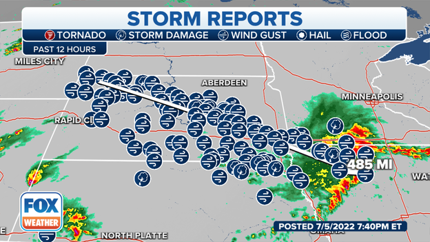 Thunderstorm complex moving through Plains, Midwest meets derecho criteria