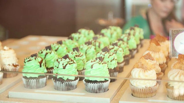 Cleaning lady achieves success with cupcake empire
