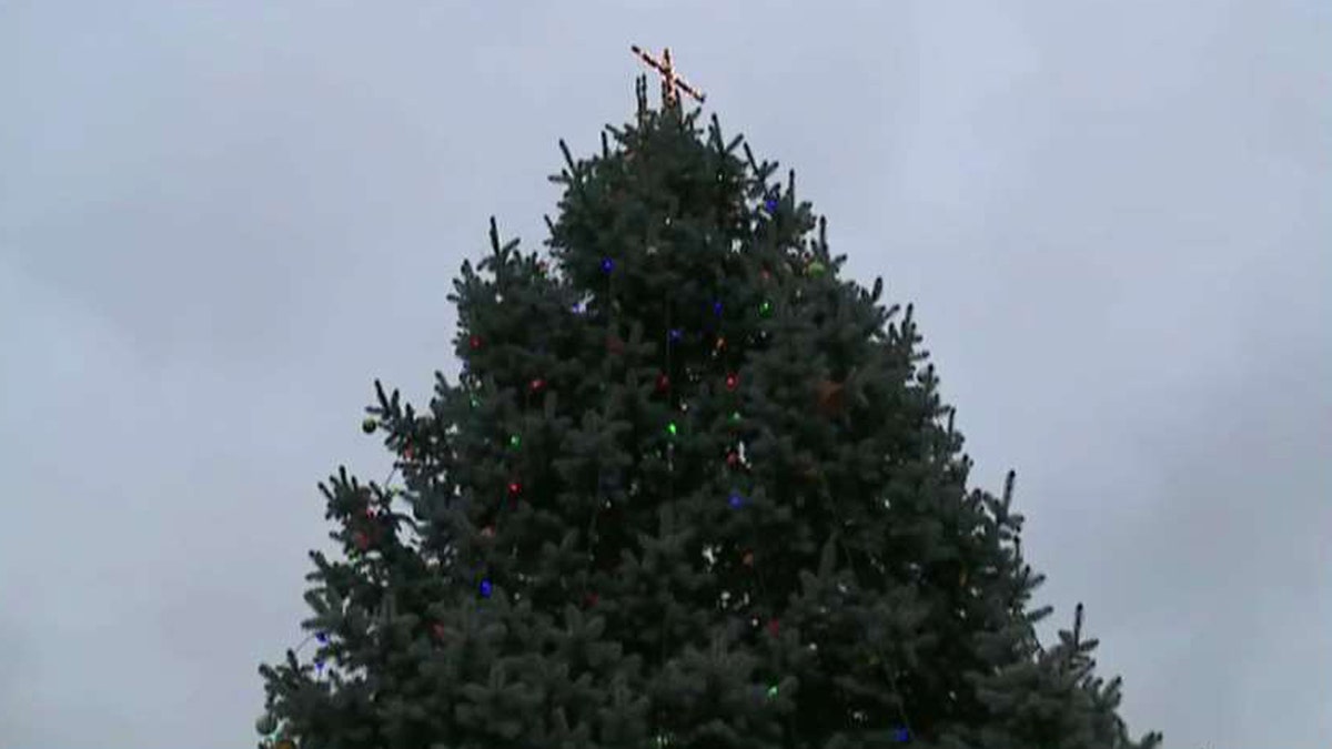 Charlie Brown Christmas Banned 2022 School Doubles Down On Charlie Brown Christmas Ban | Fox News