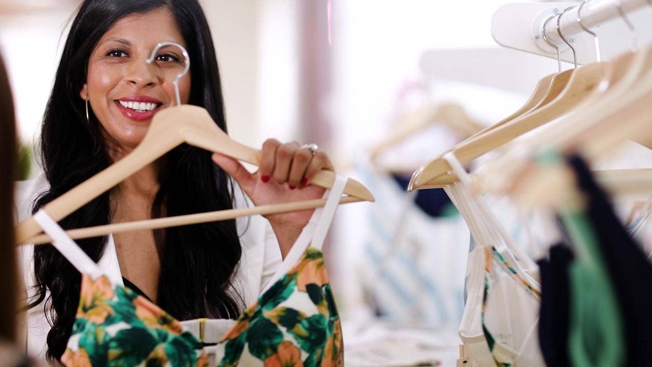 Female CEO disrupts $13 billion lingerie market in #MeToo era | Fox ...