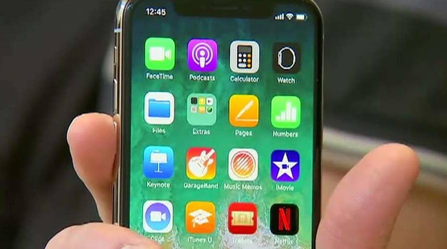 Apple tells app developers to stop recording screen activities