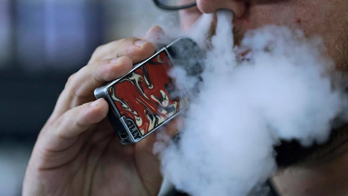 Consumers should be over 21 to purchase e cigarettes Dr. Marc Siegel