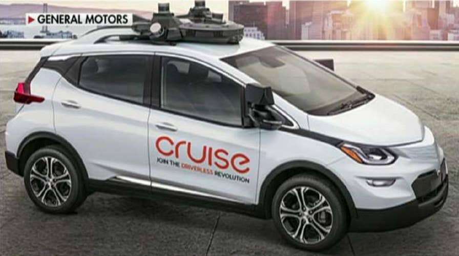 GM pushes self-driving car without steering wheel