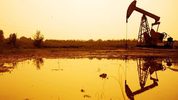 Traders on guard for oil production war: Phil Flynn