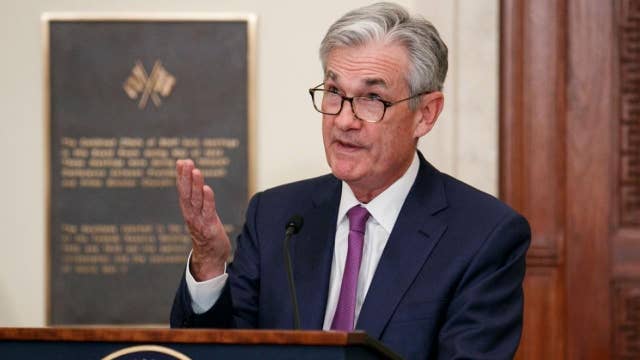 Trump says he called Federal Reserve's Powell and told him 'good job'