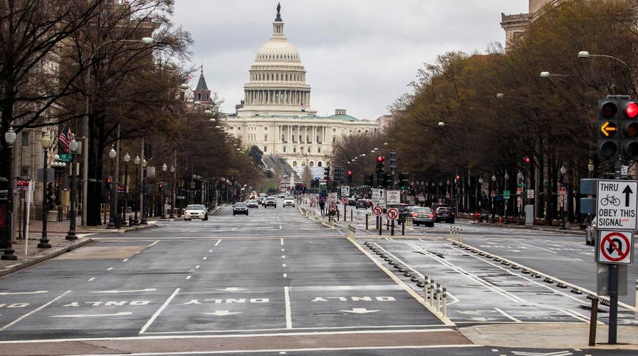 Political division is causing coronavirus treatment to be delayed: Dr. Marc Siegel